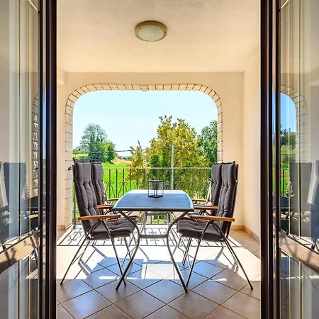 Apartment Premium Silvia Ii With Private Pool Ferenci